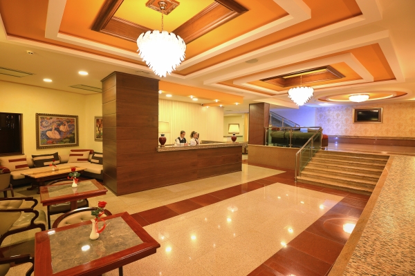 Hotel Austria (Tirana)